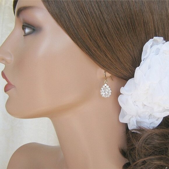 Gold CZ Diamond Earrings Teardrop Pierced Dangle Pear Cut Halo NWT Nadri Style - Picture 5 of 7